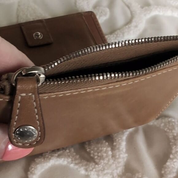 Coach Butter Soft Embossed Bifold/Zip Ladies Wallet- Camel Color - Picture 8 of 16